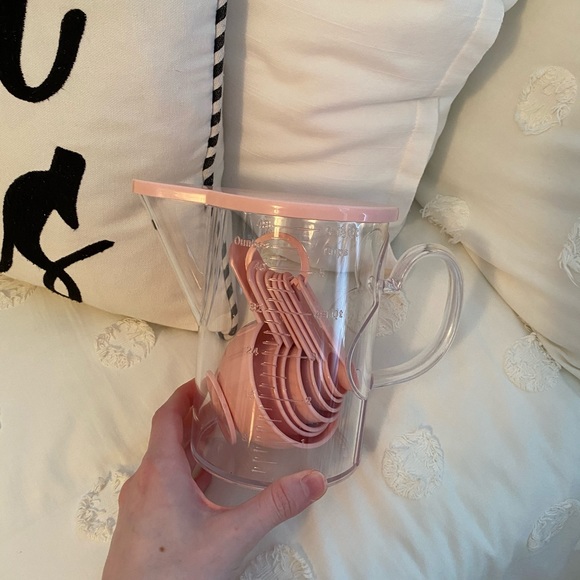 Other - Pitcher and Measuring Cups